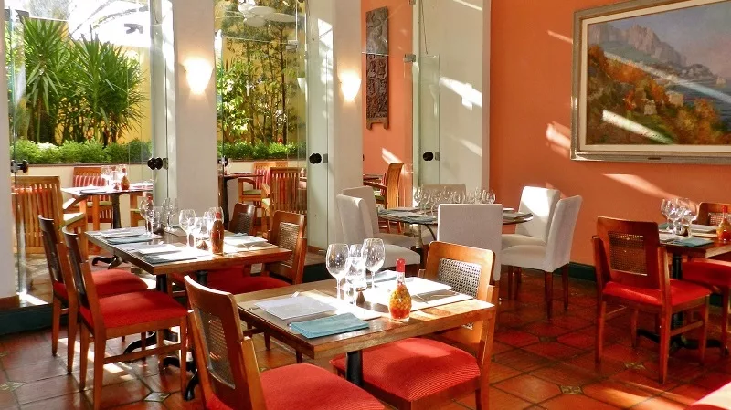 Restaurante Pelô Bistrô – Casa do Amarelindo