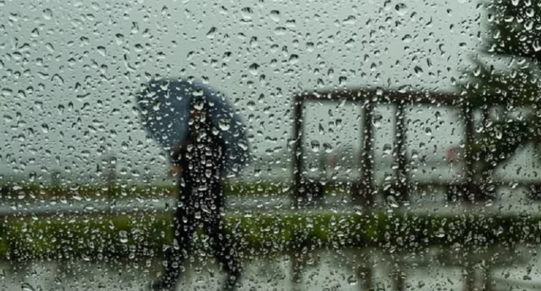 Qual é a época de chuva em Porto Seguro?